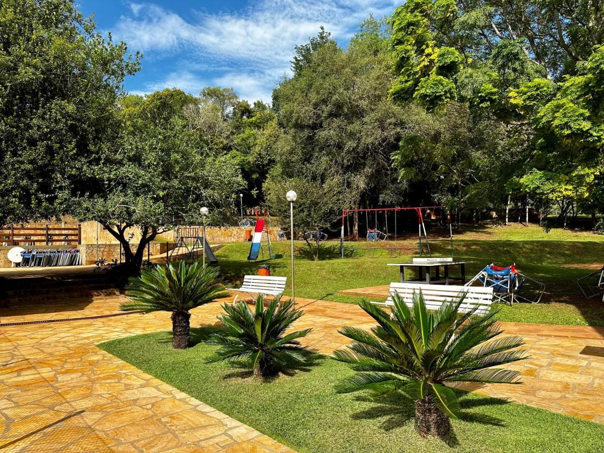 Parque Hotel Manantial Hohenau Luaran gambar