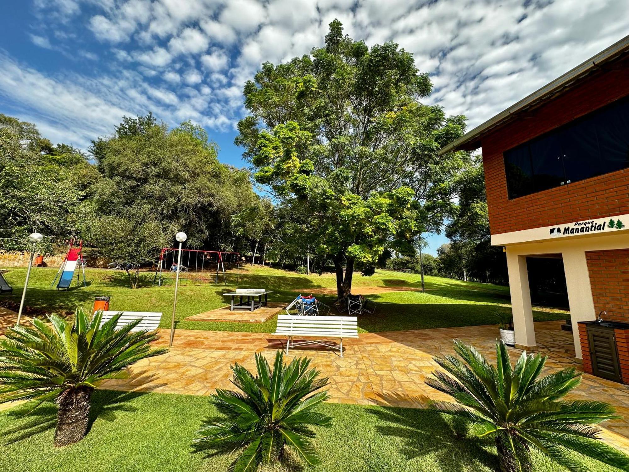 Parque Hotel Manantial Hohenau Luaran gambar